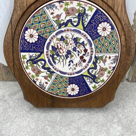 Vintage  Wood and Tile Trivet Made In Japan 8”x 7 3/4” - Picture 1 of 9